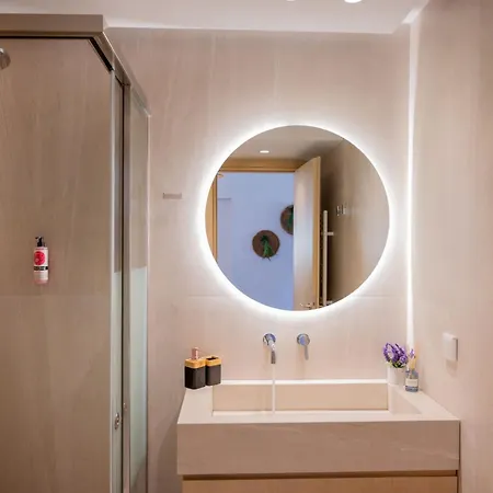 Premium Seaview With Jacuzzi & Private Parking *
