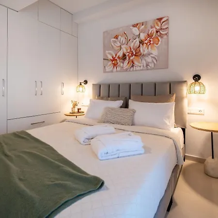 Premium Seaview With Jacuzzi & Private Parking